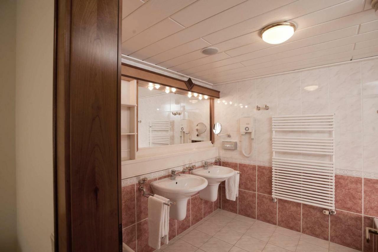 Reduce Hotel Thermal Adults Only Bad Tatzmannsdorf Exterior foto